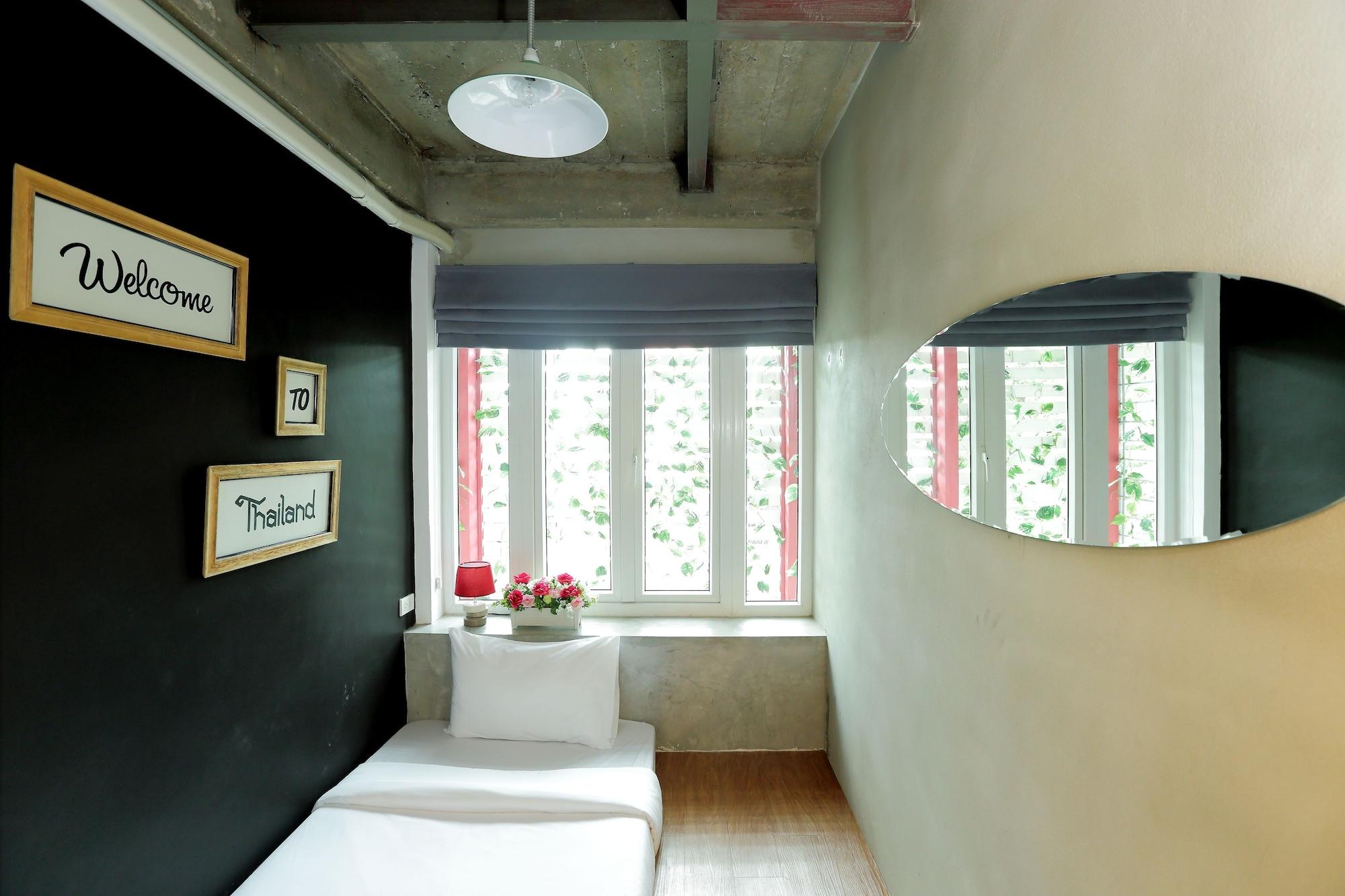 Smile Inn Bangkok Ngoại thất bức ảnh