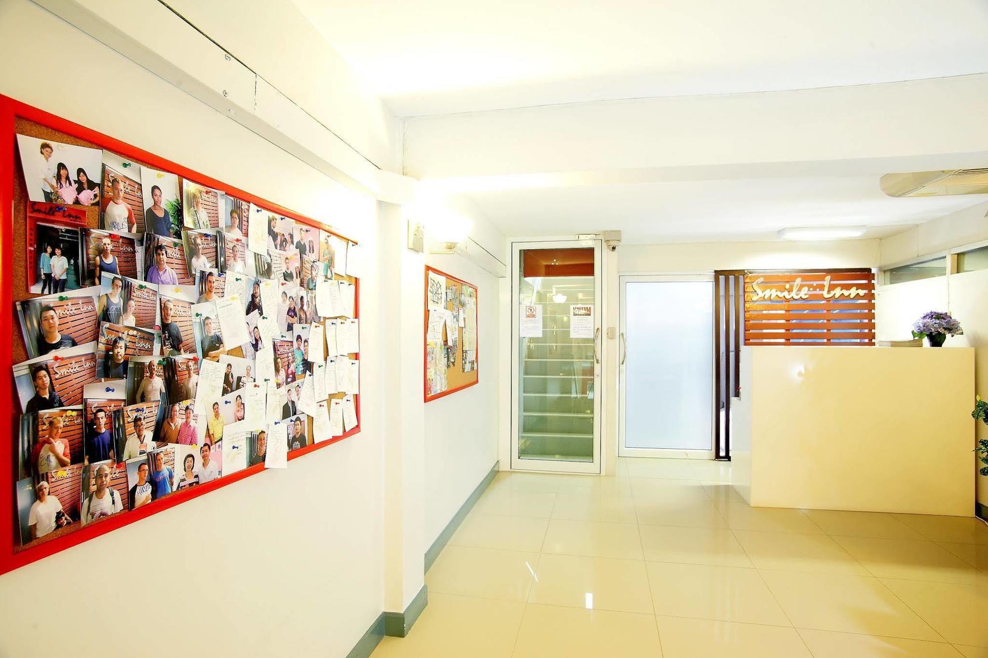 Smile Inn Bangkok Ngoại thất bức ảnh