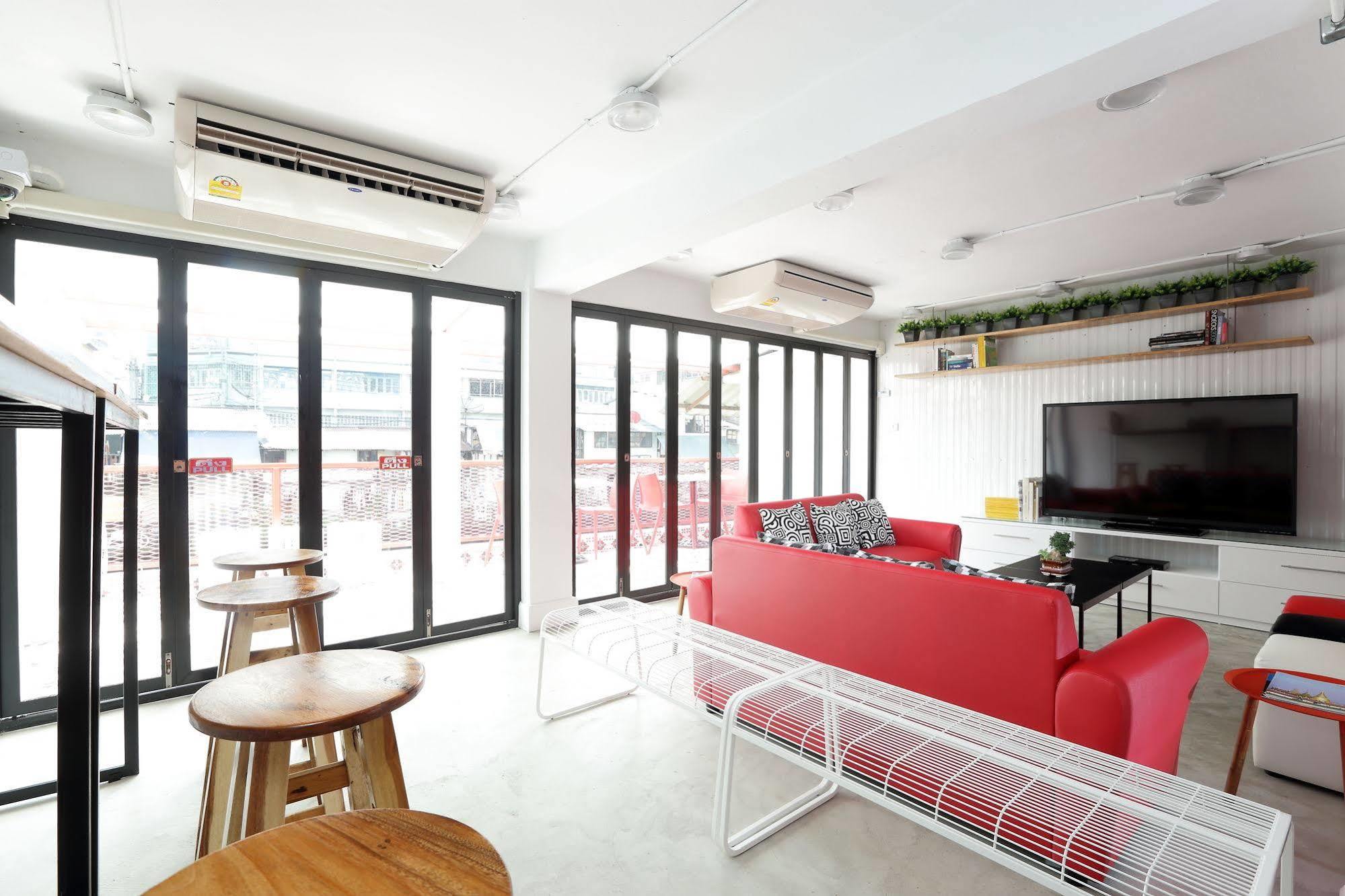 Smile Inn Bangkok Ngoại thất bức ảnh