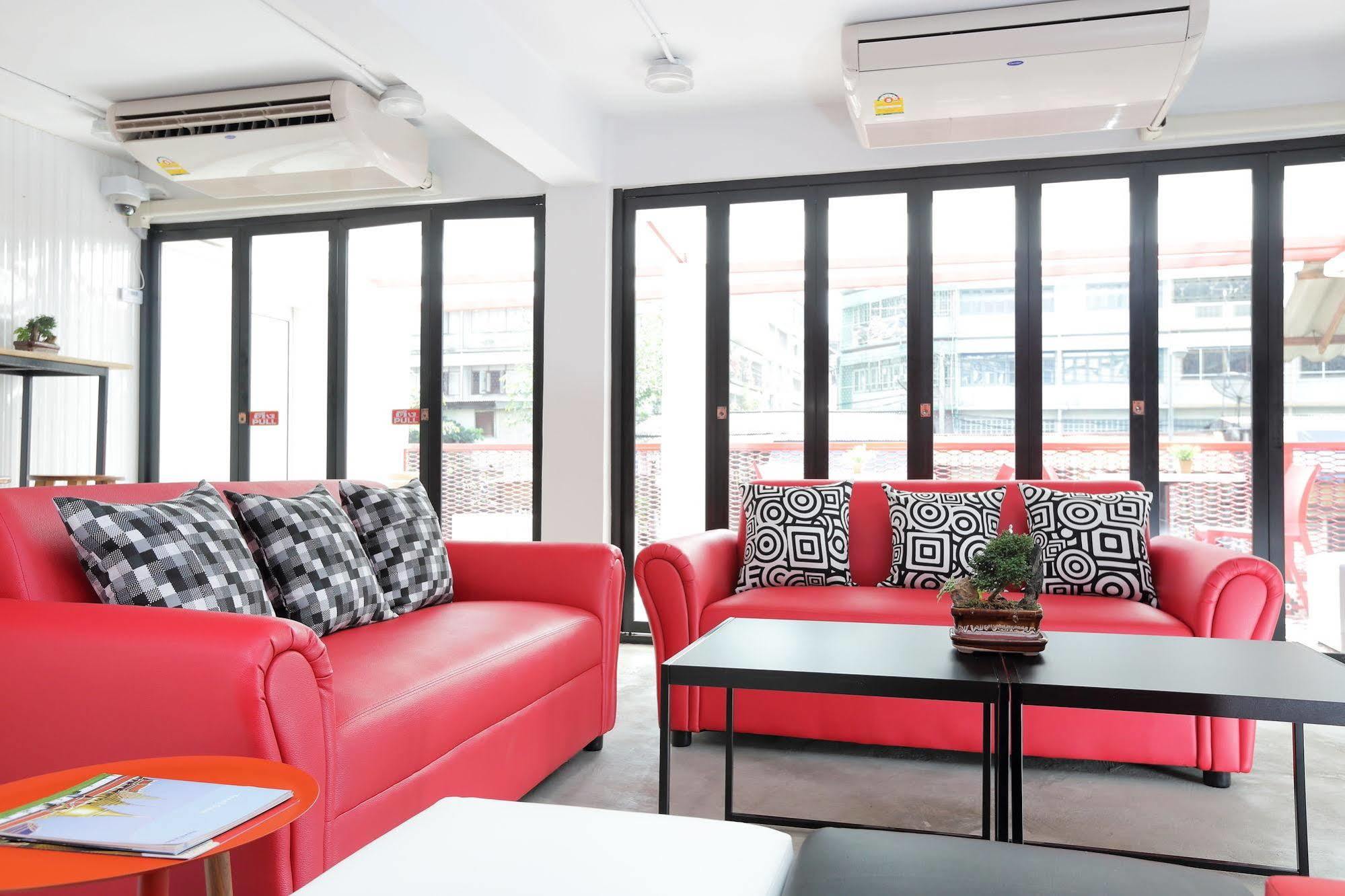 Smile Inn Bangkok Ngoại thất bức ảnh